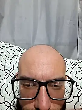 Snapshot of Robsonitj90 chatting on 30, 4, 2026 Robsonitj90 online show from 30, 4, 2026