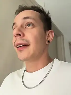 AxelMuller online show from 2, 3, 2026