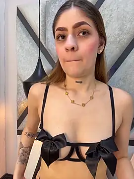 Snapshot of AriaWillssX chatting on 2, 2, 2026 AriaWillssX online show from 2, 2, 2026