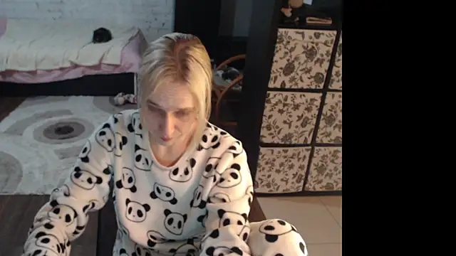 Your guilty pleasure1 online show from 14, 2, 2026