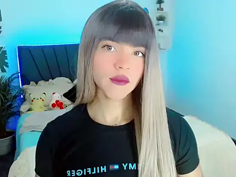 ZoeSchmmit online show from 24, 6, 2026