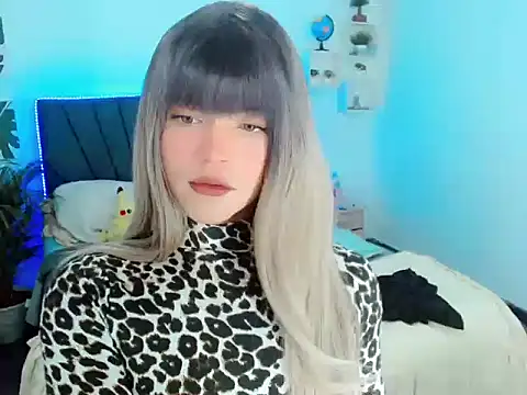 ZoeSchmmit online show from 27, 6, 2026