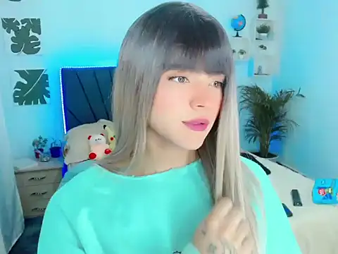 ZoeSchmmit online show from 6, 7, 2026