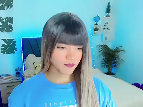 ZoeSchmmit online show from 10, 7, 2026