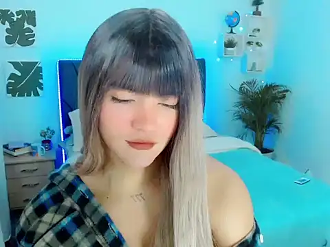 ZoeSchmmit online show from 28, 7, 2026
