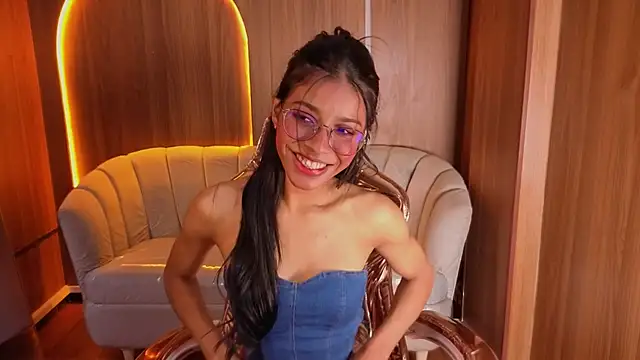 Alina b  online show from 15, 5, 2026