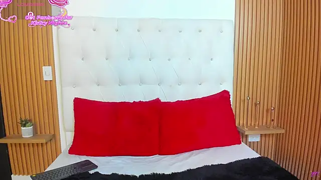 GreciaEvanss online show from 11, 6, 2026