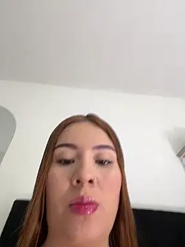 Hanna Becker  online show from 7, 4, 2026