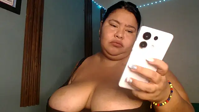 Snapshot of katalina_gomez6921 chatting on 13, 7, 2026 katalina gomez6921 online show from 13, 7, 2026