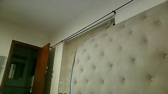 Karifrye online show from 11, 2, 2026