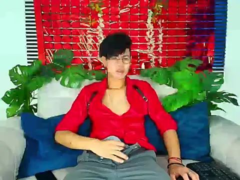 Snapshot of ThiiagoSaeenz chatting on 25, 2, 2026 ThiiagoSaeenz online show from 25, 2, 2026