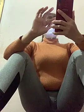 Snapshot of YANINA120 chatting on 22, 2, 2026 YANINA120 online show from 22, 2, 2026