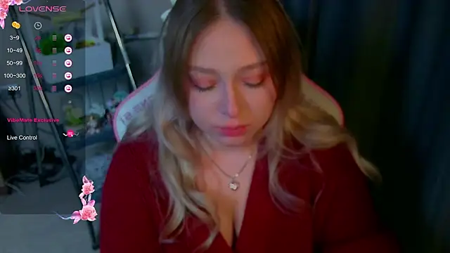 Snapshot of Emiliaaah chatting on 13, 2, 2026 Emiliaaah online show from 13, 2, 2026