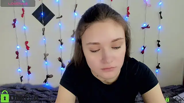 Elina X online show from 8, 6, 2026