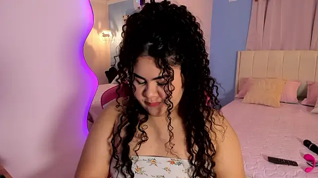 Snapshot of LOU_22_ chatting on 7, 2, 2026 LOU 22 online show from 7, 2, 2026