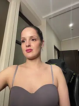 Evayra online show from 19, 4, 2026