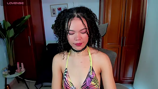 Monic Bellucci online show from 27, 2, 2026