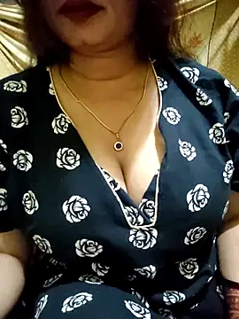 Snapshot of PARI51 chatting on 11, 6, 2026 PARI51 online show from 11, 6, 2026