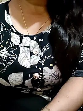Snapshot of PARI51 chatting on 16, 7, 2026 PARI51 online show from 16, 7, 2026