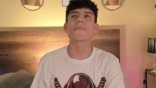 Snapshot of Angel_eros_ chatting on 6, 2, 2026 Angel eros online show from 6, 2, 2026