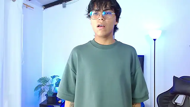 Snapshot of Maecum18 chatting on 5, 2, 2026 Maecum18 online show from 5, 2, 2026