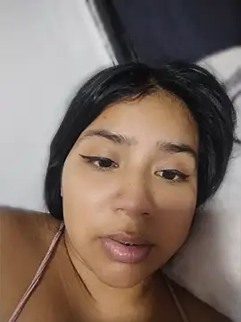 Noa Baker online show from 2, 6, 2026