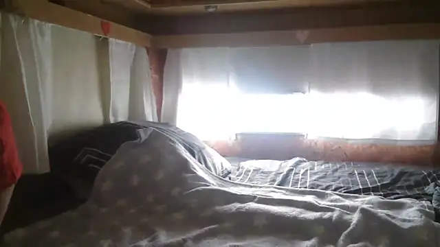 Sylly online show from 27, 10, 2025