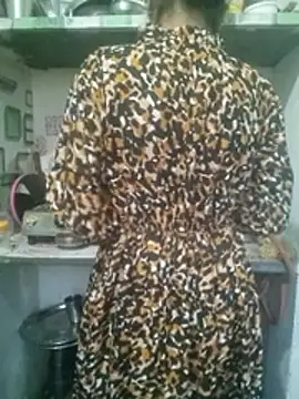 khushi rawat online show from 18, 2, 2026