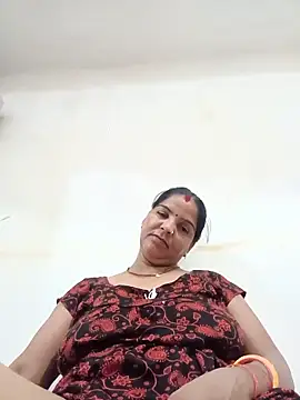 Snapshot of punamji_sexe chatting on 8, 6, 2026 punamji sexe online show from 8, 6, 2026