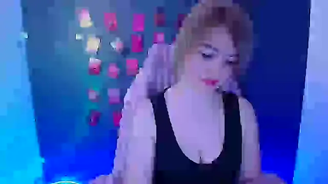 CuttieEmma online show from 14, 2, 2026