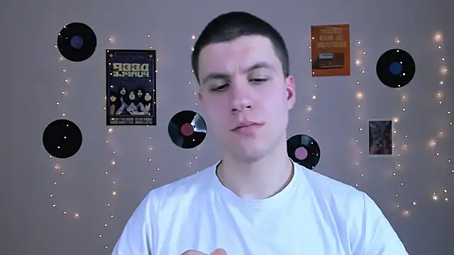 Snapshot of neo_raze chatting on 2, 2, 2026 neo raze online show from 2, 2, 2026