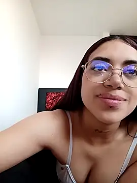  ValentinaX  online show from 4, 3, 2026