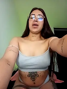  ValentinaX  online show from 5, 3, 2026