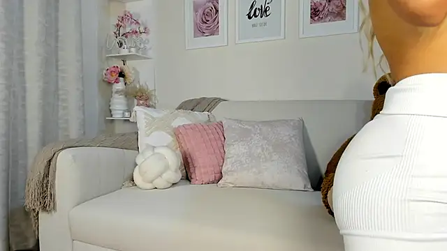 Mia Rosee1 online show from 13, 2, 2026