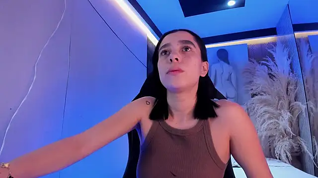 GemmaBrown online show from 7, 4, 2026