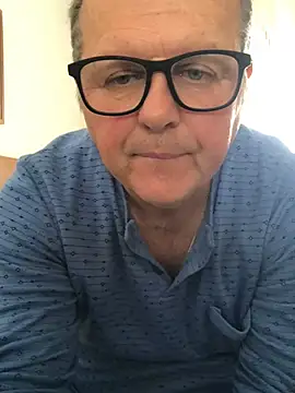 Snapshot of YachtCaptain10 chatting on 2, 2, 2026 YachtCaptain10 online show from 2, 2, 2026