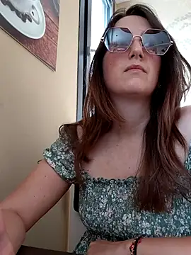 Snapshot of Alexdevil92 chatting on 6, 7, 2026 Alexdevil92 online show from 6, 7, 2026