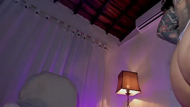 Victoria-swan online show from 27, 2, 2026