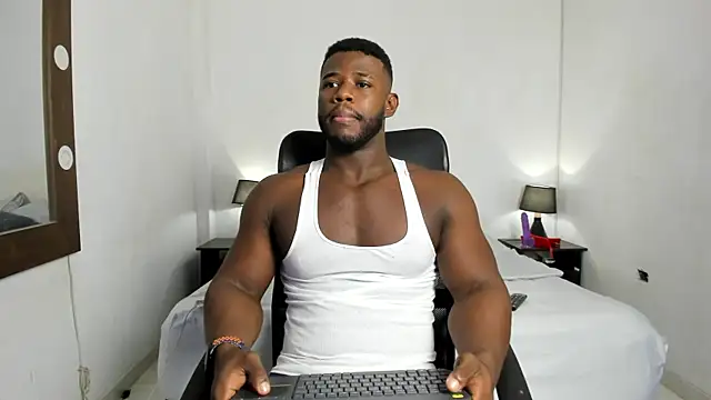 James McBoy online show from 17, 7, 2026