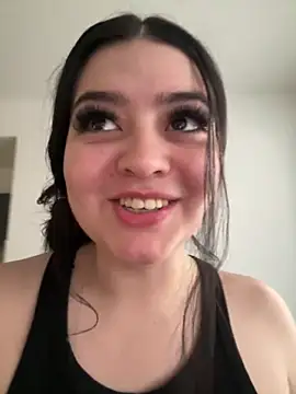 Snapshot of lolaaculaa chatting on 5, 6, 2026 lolaaculaa online show from 5, 6, 2026