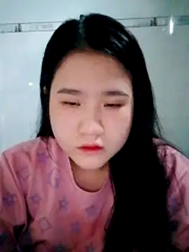 Baby-sweetboobs20 online show from 15, 3, 2026