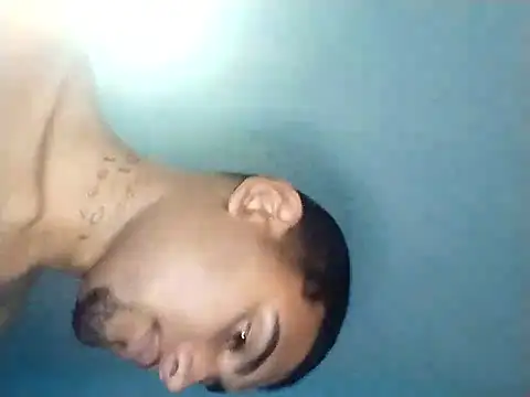 MickeySexyyy online show from 17, 5, 2026