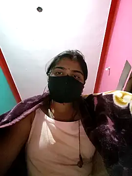 Snapshot of Divyanshi_hott chatting on 5, 2, 2026 Divyanshi hott online show from 5, 2, 2026