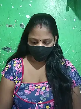 Snapshot of Parul-009 chatting on 17, 6, 2026 Parul-009 online show from 17, 6, 2026