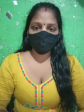 Snapshot of Parul-009 chatting on 18, 6, 2026 Parul-009 online show from 18, 6, 2026