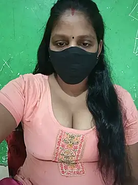 Snapshot of Parul-009 chatting on 30, 6, 2026 Parul-009 online show from 30, 6, 2026