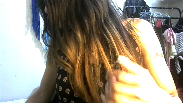 call me babyy online show from 25, 4, 2026