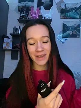 Carolina G0lden online show from 19, 4, 2026