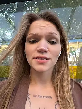 Snapshot of StreetSquirt chatting on 18, 7, 2026 StreetSquirt online show from 18, 7, 2026
