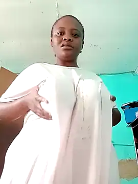 BBWQueenxx online show from 9, 4, 2026